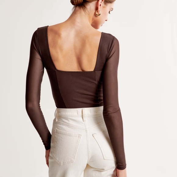 Abercrombie & Fitch Long-Sleeve Crepe Sweetheart Bodysuit XS - Picture 2 of 6